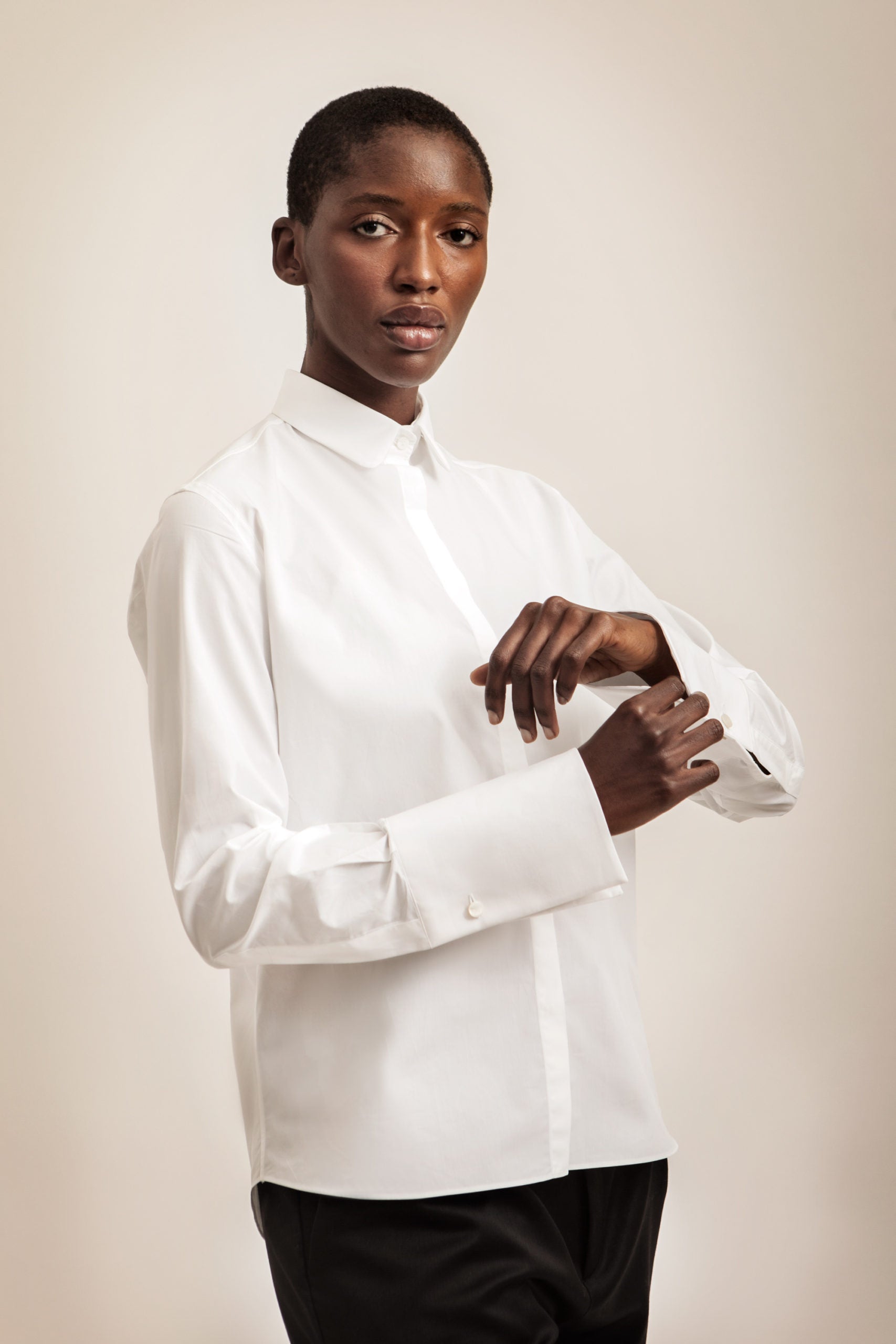 Shirt 1974 with french cuffs in super soft cotton- White